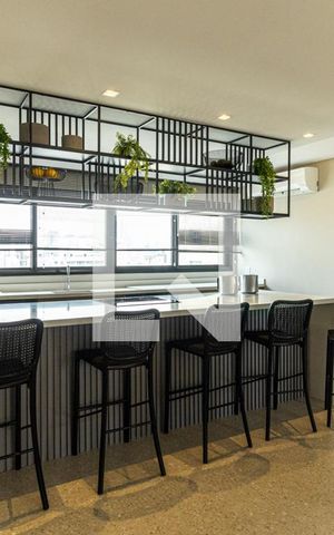Apartamento à venda com 38m², 2 quartos e sem vagaÁrea comum 