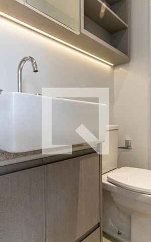 Apartamento à venda com 38m², 2 quartos e sem vagaBanheiro