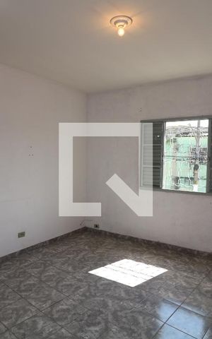Casa para alugar com 110m², 4 quartos e 2 vagasQuarto 2