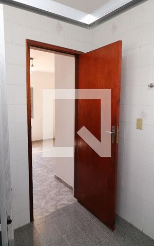 Casa para alugar com 110m², 4 quartos e 2 vagasBanheiro da Suíte