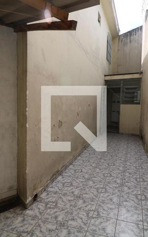 Casa para alugar com 110m², 4 quartos e 2 vagasÁrea de Serviço