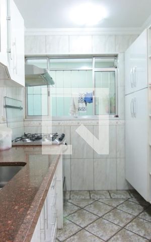 Casa à venda com 196m², 3 quartos e 2 vagasCozinha