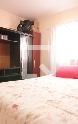 Casa à venda com 196m², 3 quartos e 2 vagasQuarto 3