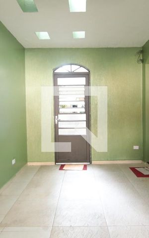 Casa à venda com 196m², 3 quartos e 2 vagasEntrada