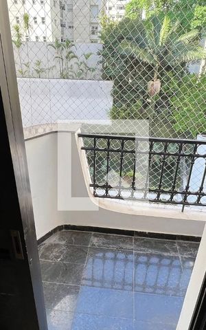 Apartamento para alugar com 209m², 4 quartos e 3 vagasVaranda
