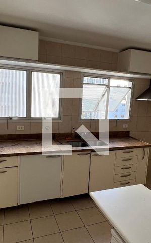 Apartamento para alugar com 209m², 4 quartos e 3 vagasCozinha