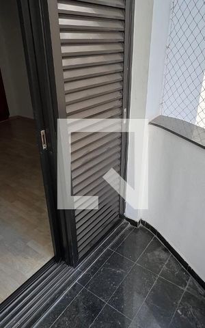 Apartamento para alugar com 209m², 4 quartos e 3 vagasVaranda