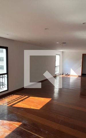 Apartamento para alugar com 209m², 4 quartos e 3 vagasSala