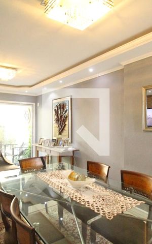 Casa à venda com 128m², 3 quartos e 1 vagaSala