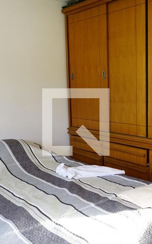 Casa à venda com 205m², 3 quartos e 2 vagasQuarto 2 Suite