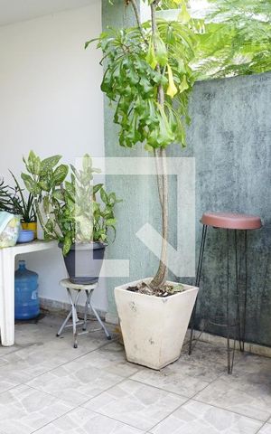 Casa à venda com 205m², 3 quartos e 2 vagasGaragem / Churrasqueira