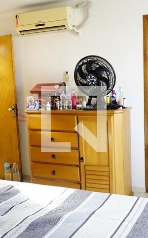 Casa à venda com 205m², 3 quartos e 2 vagasQuarto 2 Suite