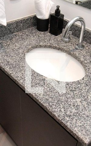 Studio para alugar com 24m², 0 quarto e sem vagaBanheiro