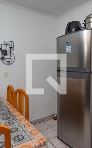 Casa à venda com 194m², 3 quartos e 2 vagas Casa à venda com 194m², 3 quartos e 2 vagasCopa