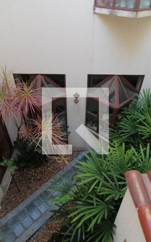 Apartamento à venda com 523m², 5 quartos e 5 vagasQuarto  3 _ Vista 
