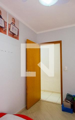 Apartamento à venda com 140m², 2 quartos e 2 vagasQuarto 2