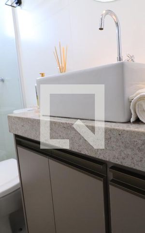 Apartamento para alugar com 64m², 2 quartos e 2 vagasBanheiro Social