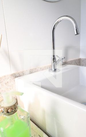 Apartamento para alugar com 64m², 2 quartos e 2 vagasBanheiro da Suíte