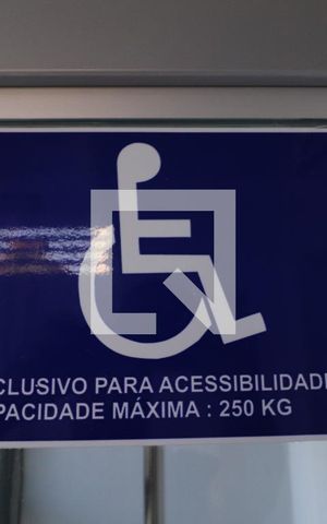 Apartamento para alugar com 64m², 2 quartos e 2 vagasHall social