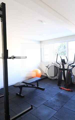 Apartamento para alugar com 64m², 2 quartos e 2 vagasÁrea comum - Academia