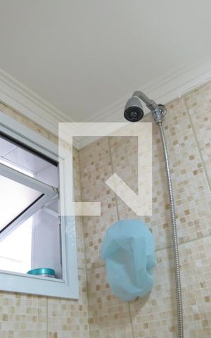Apartamento para alugar com 73m², 2 quartos e 2 vagasBanheiro 1 - Chuveiro