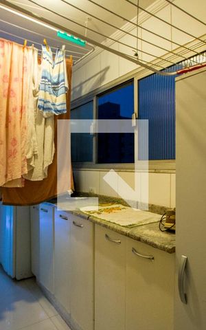 Apartamento à venda com 132m², 3 quartos e 2 vagasÁrea de serviço