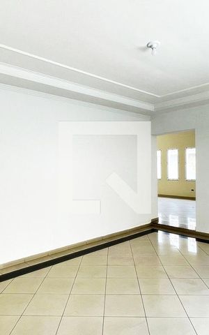 Casa à venda com 826m², 5 quartos e 12 vagasSala de Estar