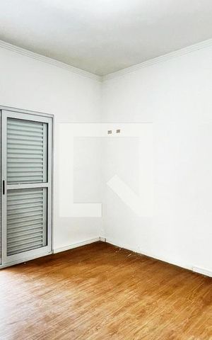 Casa à venda com 826m², 5 quartos e 12 vagasSuíte 2