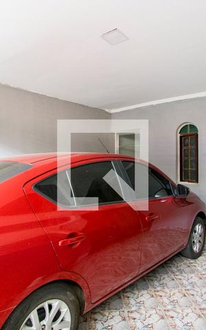 Casa à venda com 280m², 3 quartos e 2 vagasGaragem