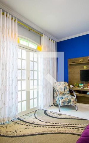 Casa à venda com 280m², 3 quartos e 2 vagasSala 2