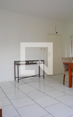 Apartamento para alugar com 90m², 2 quartos e sem vagaSala