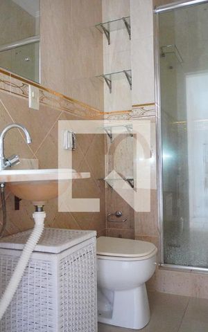 Apartamento para alugar com 90m², 2 quartos e sem vagaBanheiro