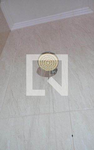 Apartamento para alugar com 90m², 2 quartos e sem vagaBanheiro
