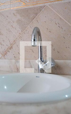 Apartamento para alugar com 90m², 2 quartos e sem vagaBanheiro 