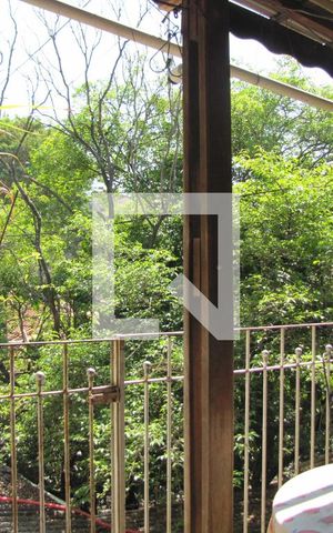 Casa à venda com 200m², 3 quartos e 3 vagasQuintal