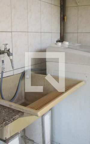 Casa à venda com 200m², 3 quartos e 3 vagasÁrea de Serviço