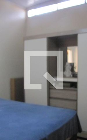 Casa à venda com 200m², 3 quartos e 3 vagasQuarto 1 casa 1