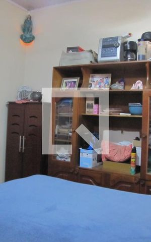 Casa à venda com 200m², 3 quartos e 3 vagasQuarto 1 casa 1