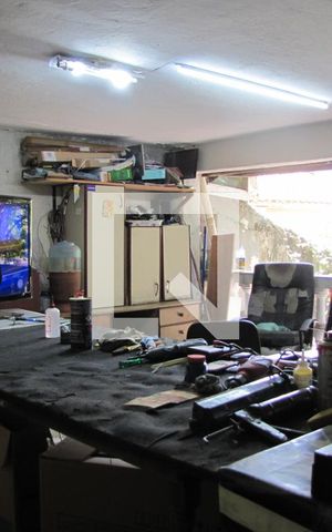 Casa à venda com 200m², 3 quartos e 3 vagasVaranda