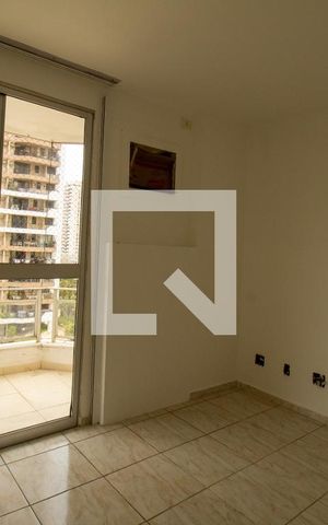Apartamento à venda com 80m², 2 quartos e 1 vaga Apartamento à venda com 80m², 2 quartos e 1 vagaSuíte