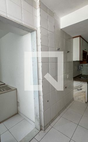 Apartamento à venda com 80m², 2 quartos e 1 vaga Apartamento à venda com 80m², 2 quartos e 1 vagaÁrea de Serviço