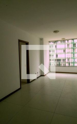 Apartamento à venda com 80m², 2 quartos e 1 vaga Apartamento à venda com 80m², 2 quartos e 1 vagaSala