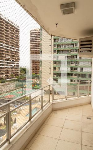 Apartamento à venda com 80m², 2 quartos e 1 vaga Apartamento à venda com 80m², 2 quartos e 1 vagaVaranda da Suíte