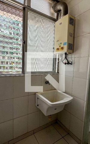 Apartamento à venda com 80m², 2 quartos e 1 vaga Apartamento à venda com 80m², 2 quartos e 1 vagaÁrea de Serviço