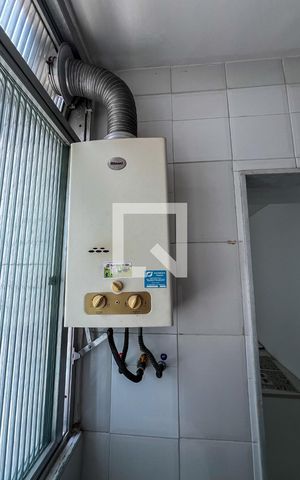 Apartamento à venda com 80m², 2 quartos e 1 vaga Apartamento à venda com 80m², 2 quartos e 1 vagaÁrea de Serviço