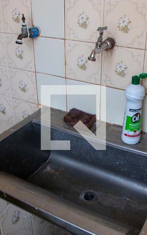 Apartamento à venda com 80m², 3 quartos e 1 vagaÁrea de Serviço