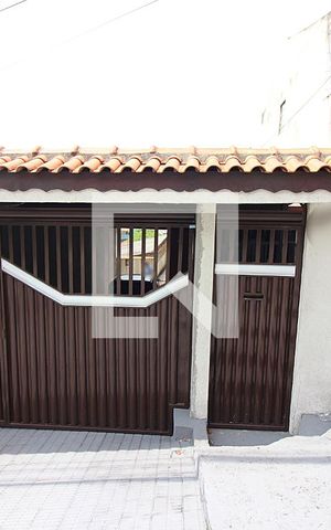 Casa para alugar com 33m², 1 quarto e sem vagaFachada 