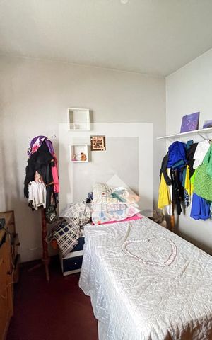 Casa à venda com 560m², 5 quartos e 6 vagas Casa à venda com 560m², 5 quartos e 6 vagasQuarto 2