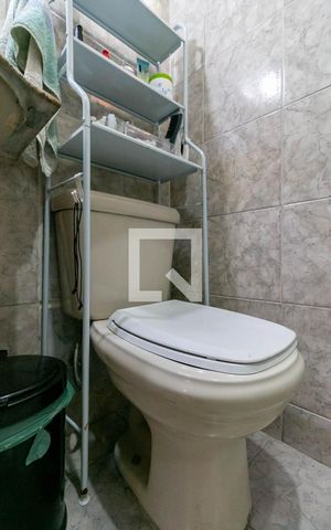 Casa à venda com 340m², 7 quartos e 3 vagasBanheiro 5