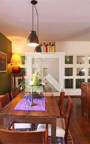 Casa à venda com 450m², 4 quartos e 4 vagas
